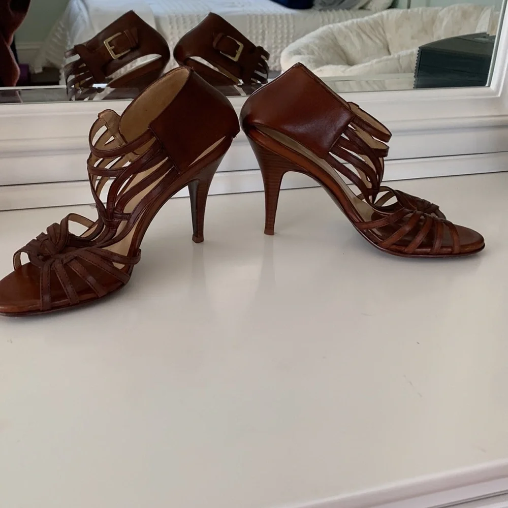 Nike Air bottom. Scrappy, comfy and sexy as hell - Picture 3 of 8